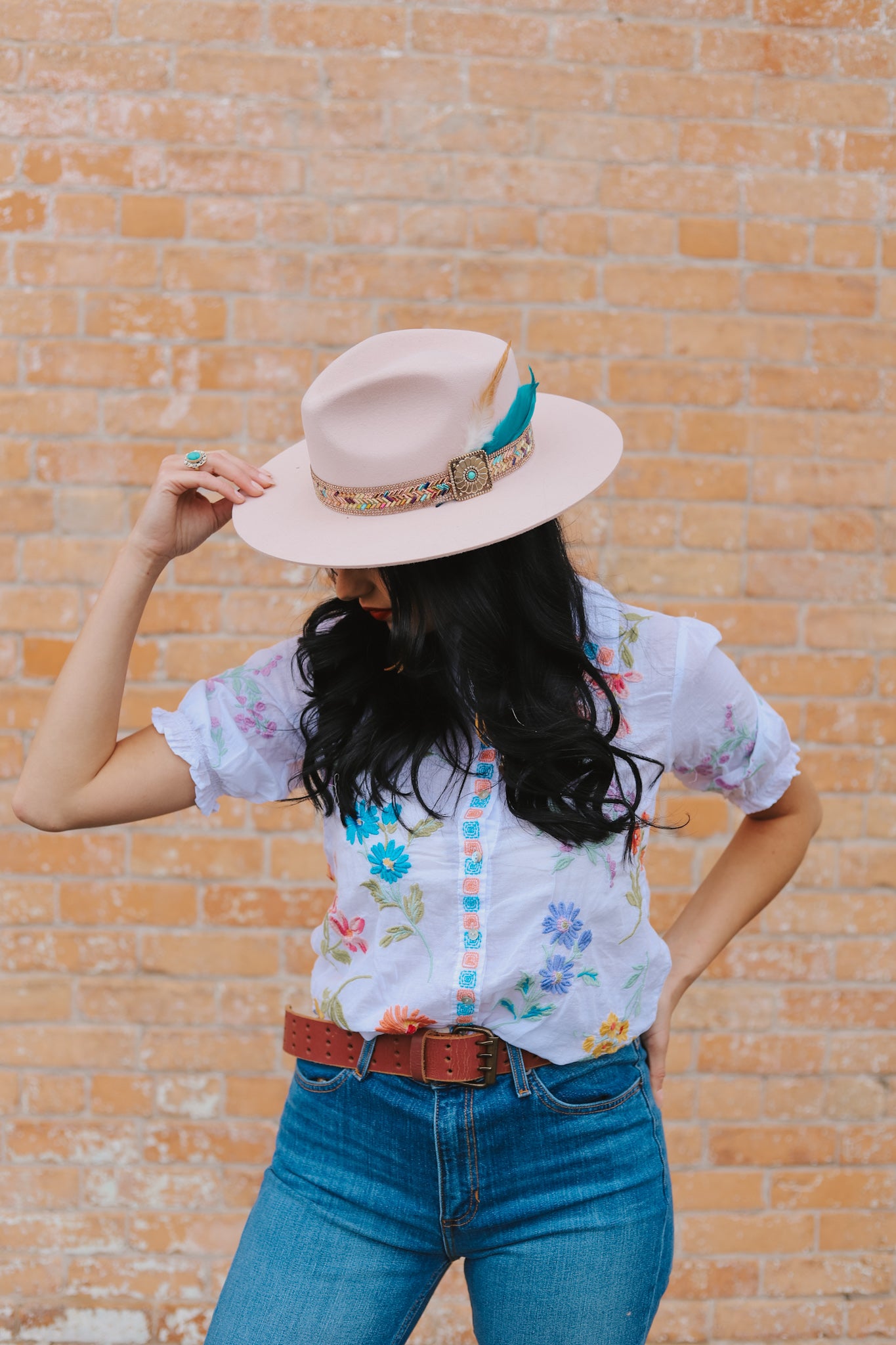 Hillbilly Hippie Hat – Cody and Sioux