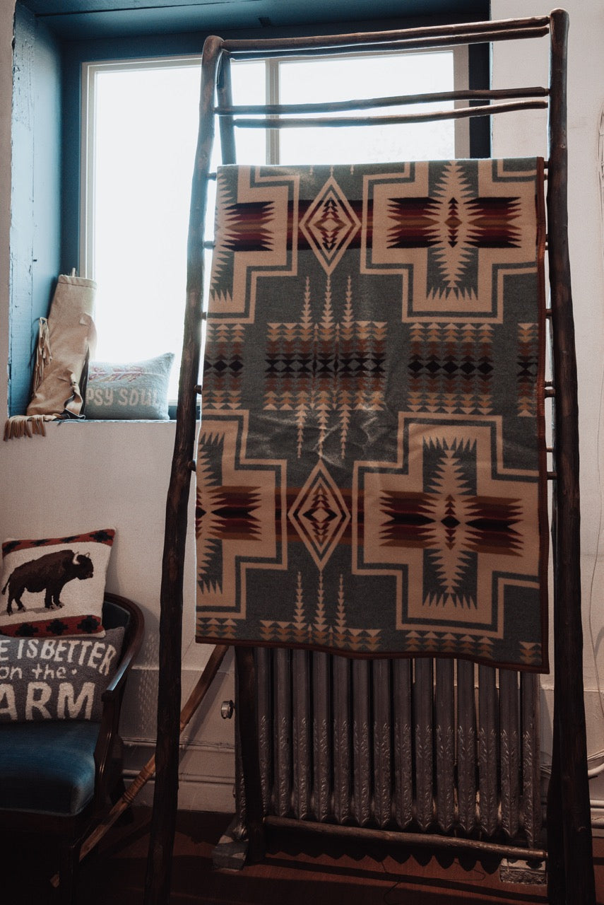 Harding Jacquard Pendleton Blanket