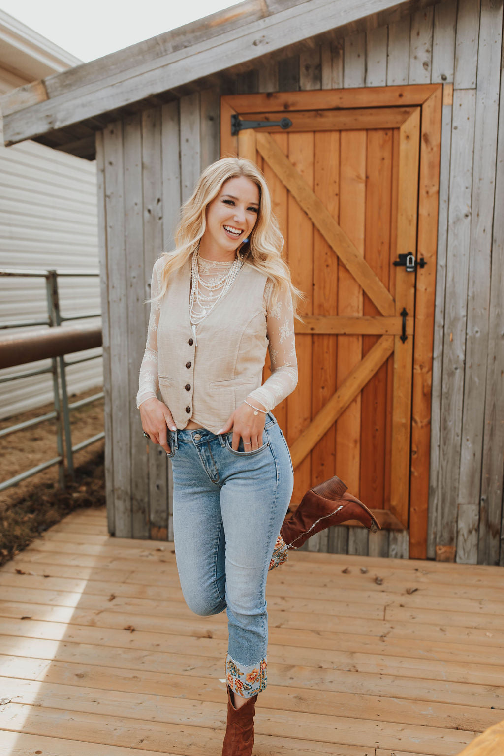 Charley Linen Vest
