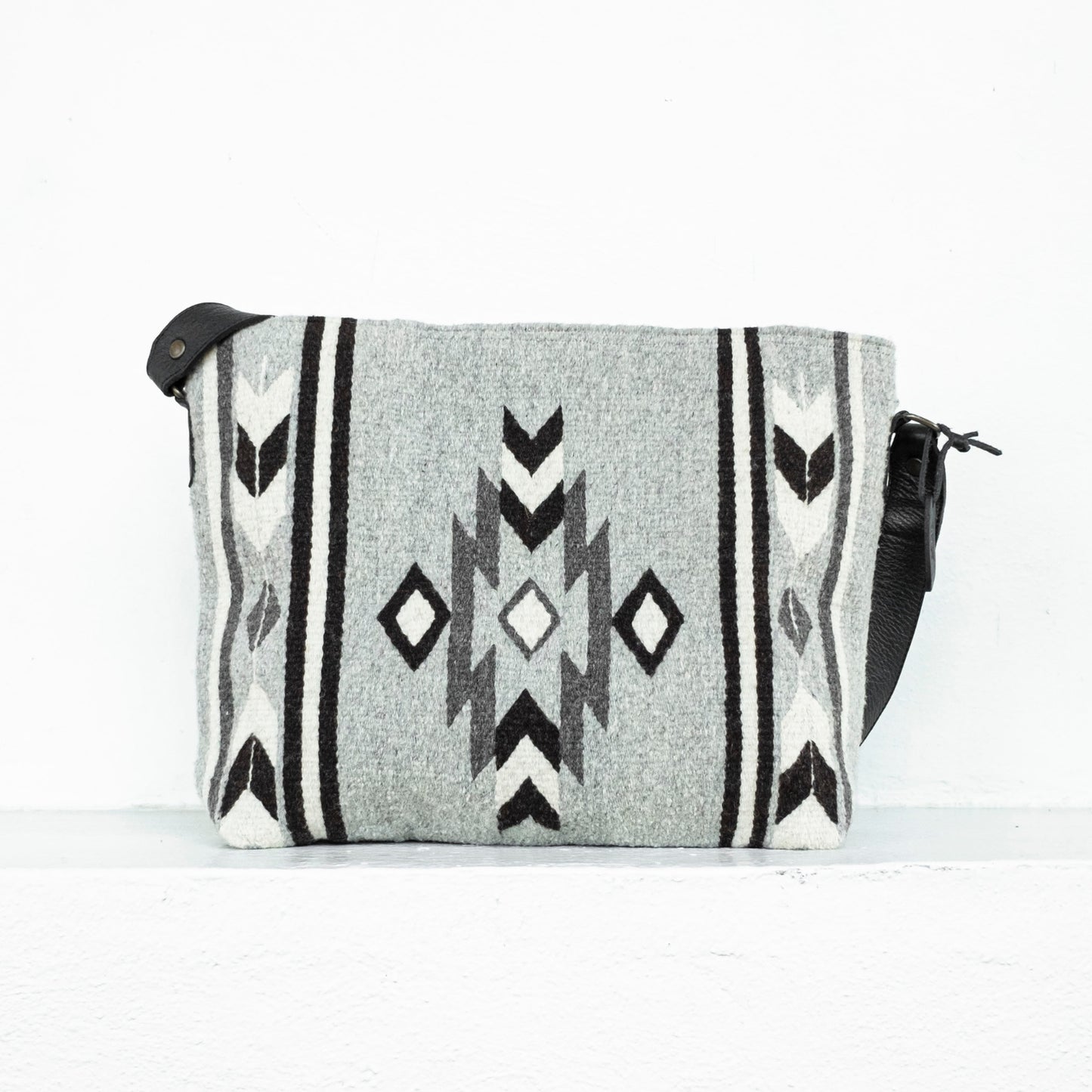 Sombre Shoulder Bag