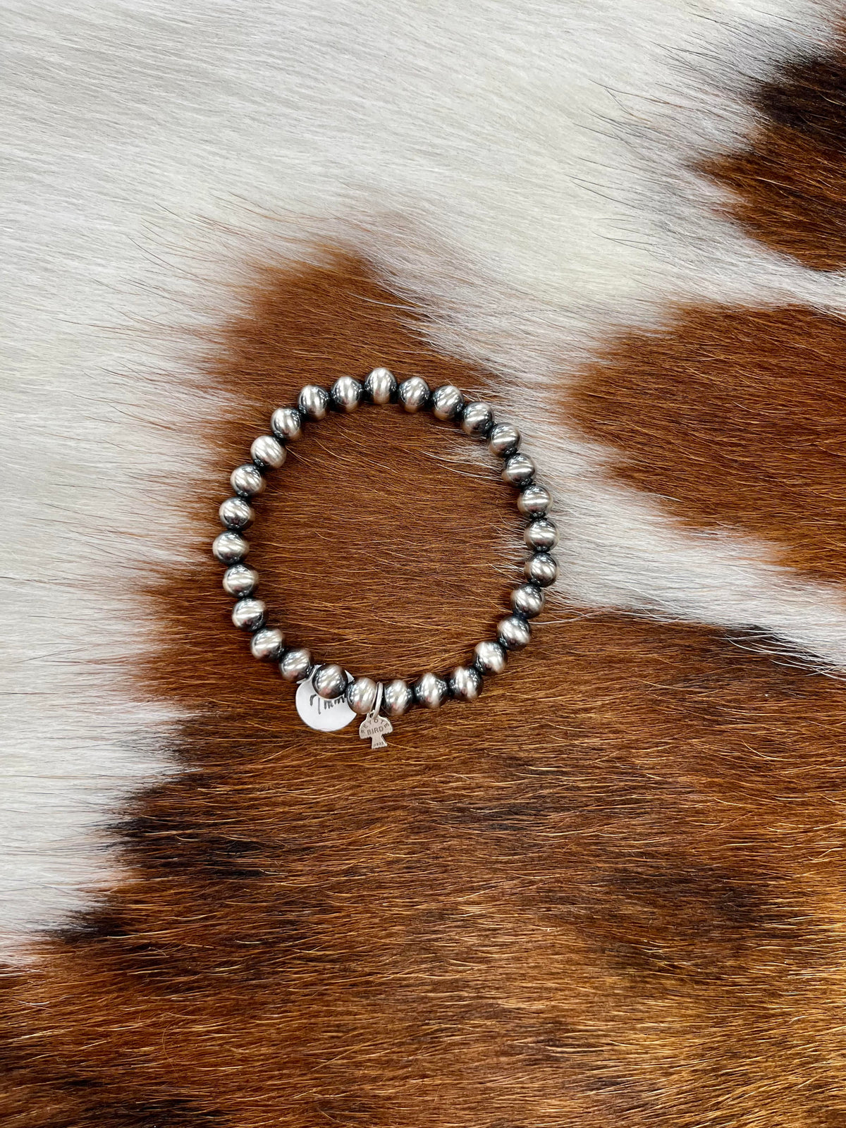 Navajo Pearl 7mm Beaded Bracelet